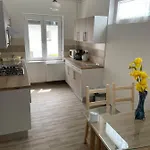 Pingvin Cukraszda Διαμέρισμα Balatonmáriafürdő